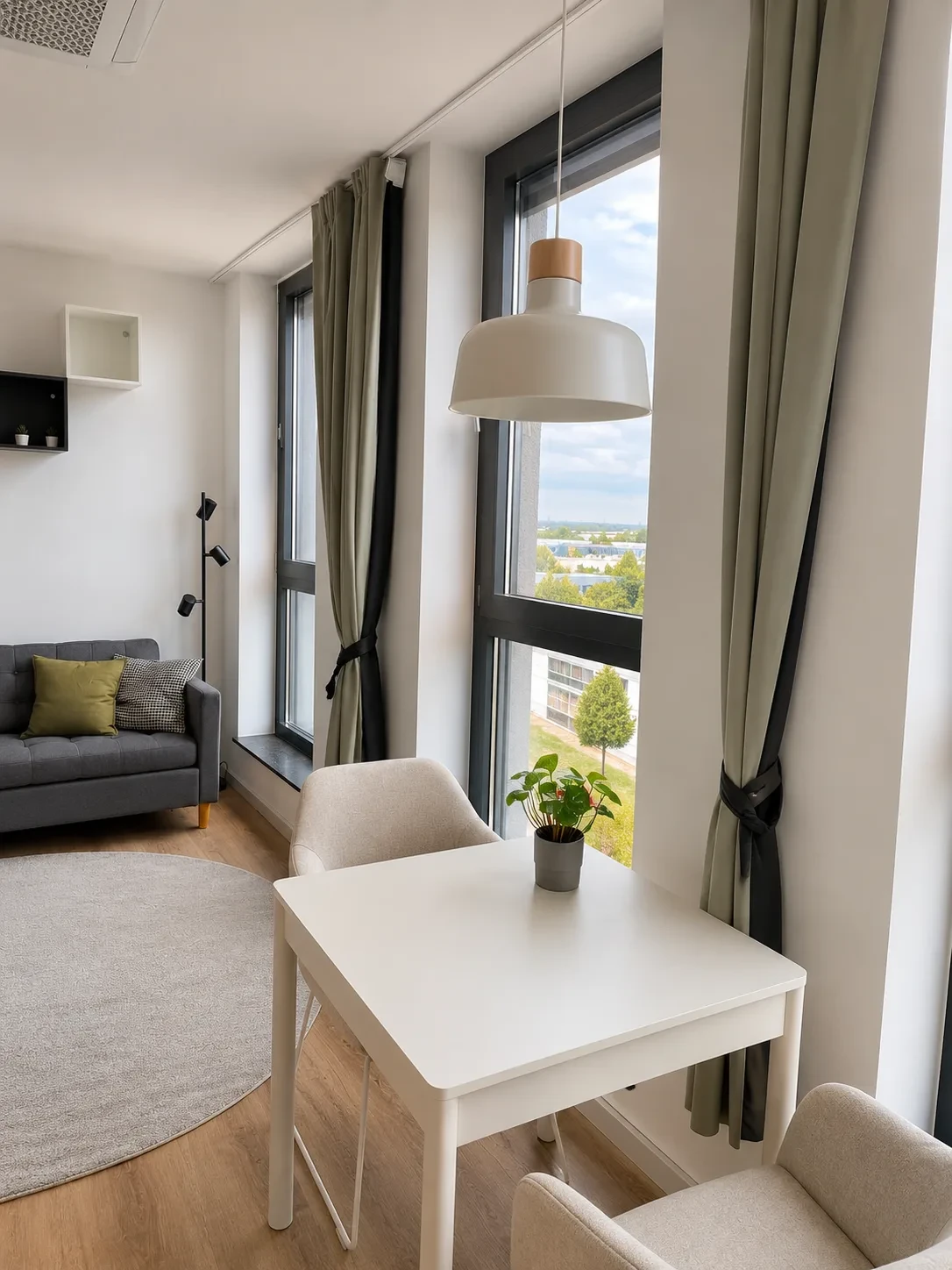 Wohn- und Schlafbereich im Comfort Apartment des STAY MCC Boardinghauses Rheinbach